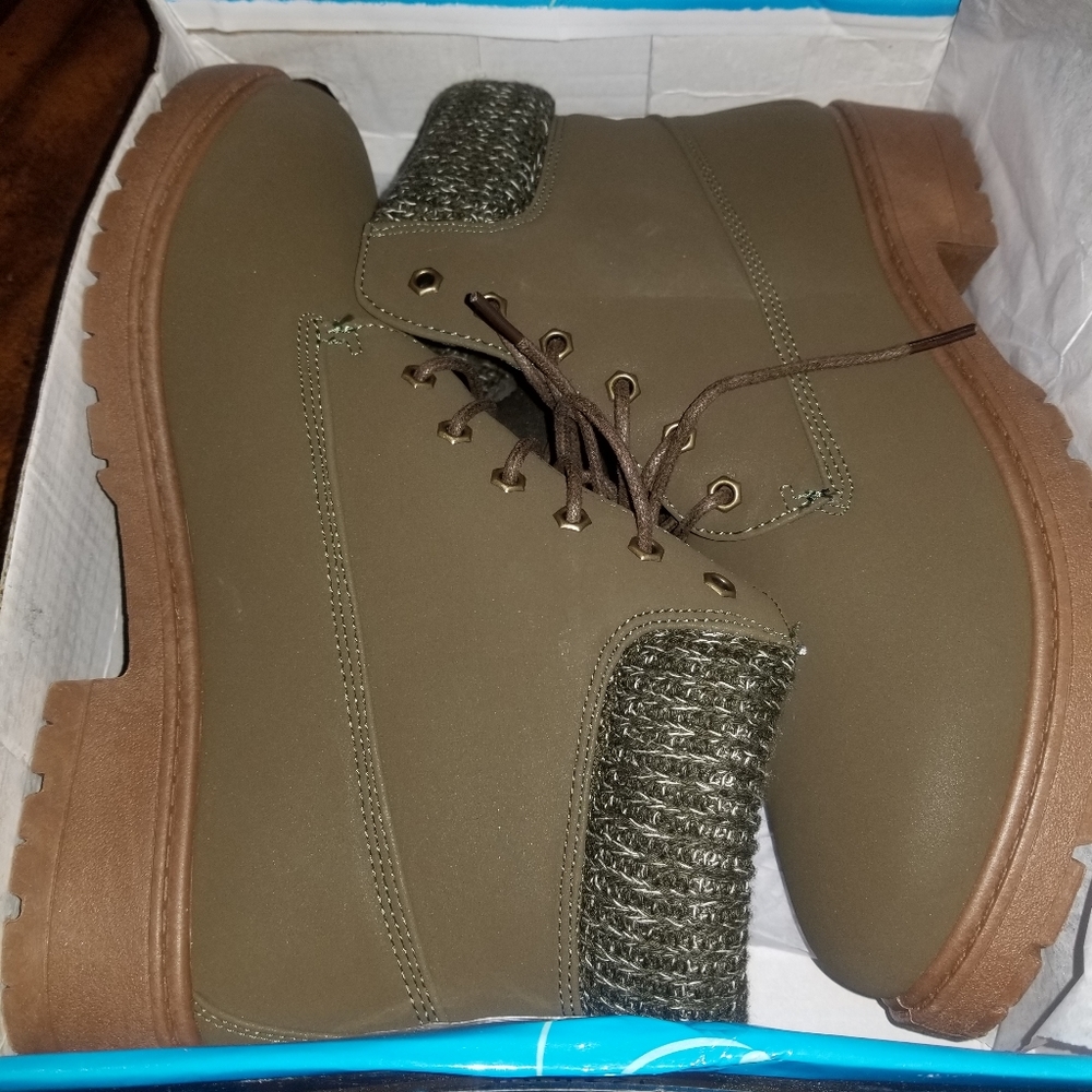 Rouge lug sole workboot